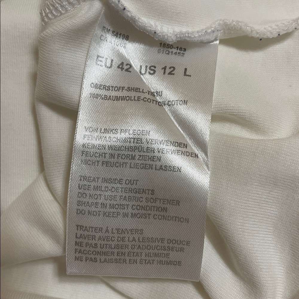 Bogner top size large EUC - Picture 3 of 3